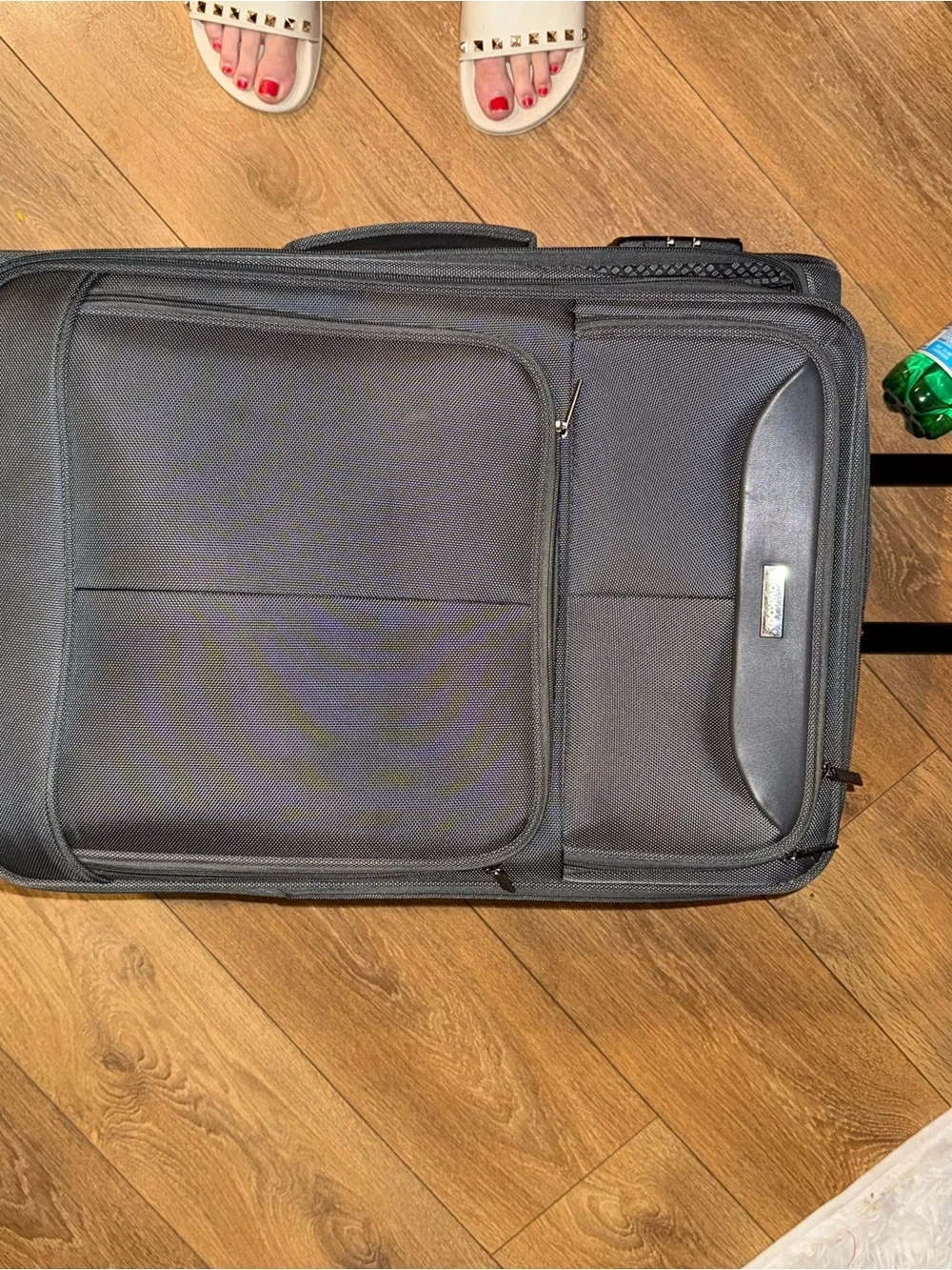 Shwood Gray Men’s Spinner Carry-On Travel Bag